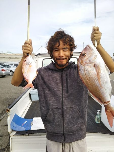 康仁丸・ジギング釣り果